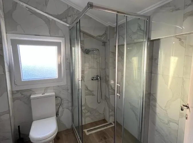 Blue Fish Luxury * نيكيتي
